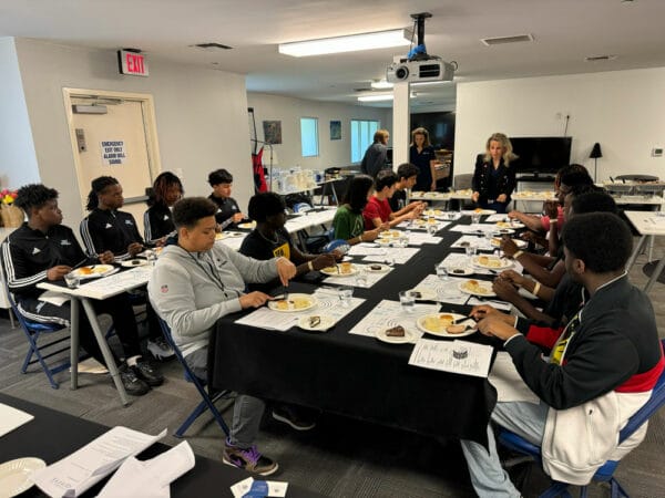 Dining Etiquette for Business Professionals in Dallas, Texas