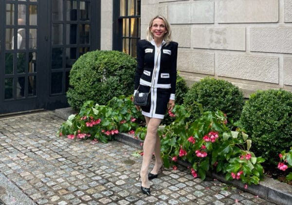 Learn Corporate Gift-Giving Protocol in Lisas Etiquette Classes for Adults